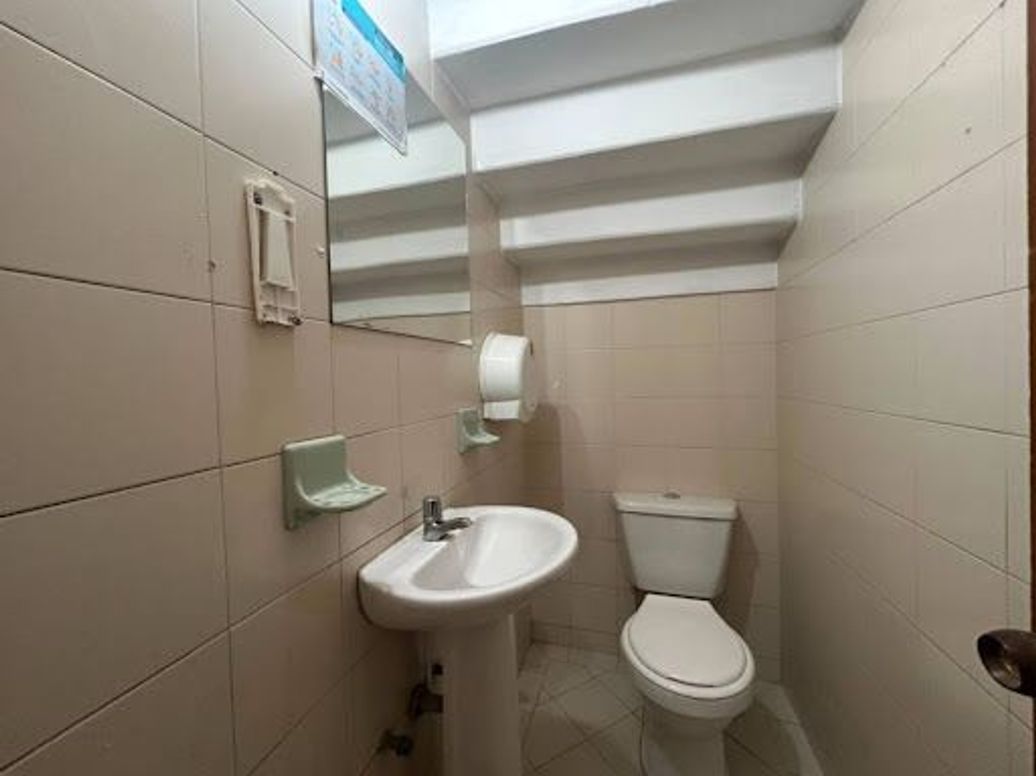 Casa de 6 alcobas en venta en Centro Nariño, Bogotá, 675 m² · foto 13 de 20