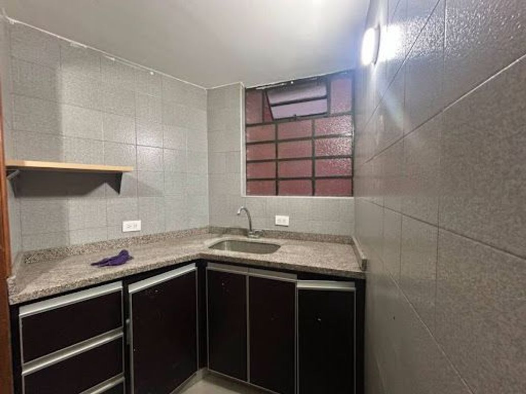 Casa de 6 alcobas en venta en Centro Nariño, Bogotá, 675 m² · foto 18 de 20