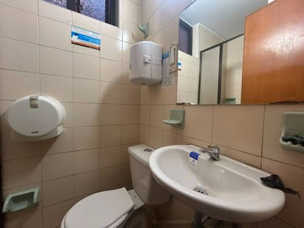 Casa de 6 alcobas en venta en Centro Nariño, Bogotá, 675 m² · foto 17 de 20