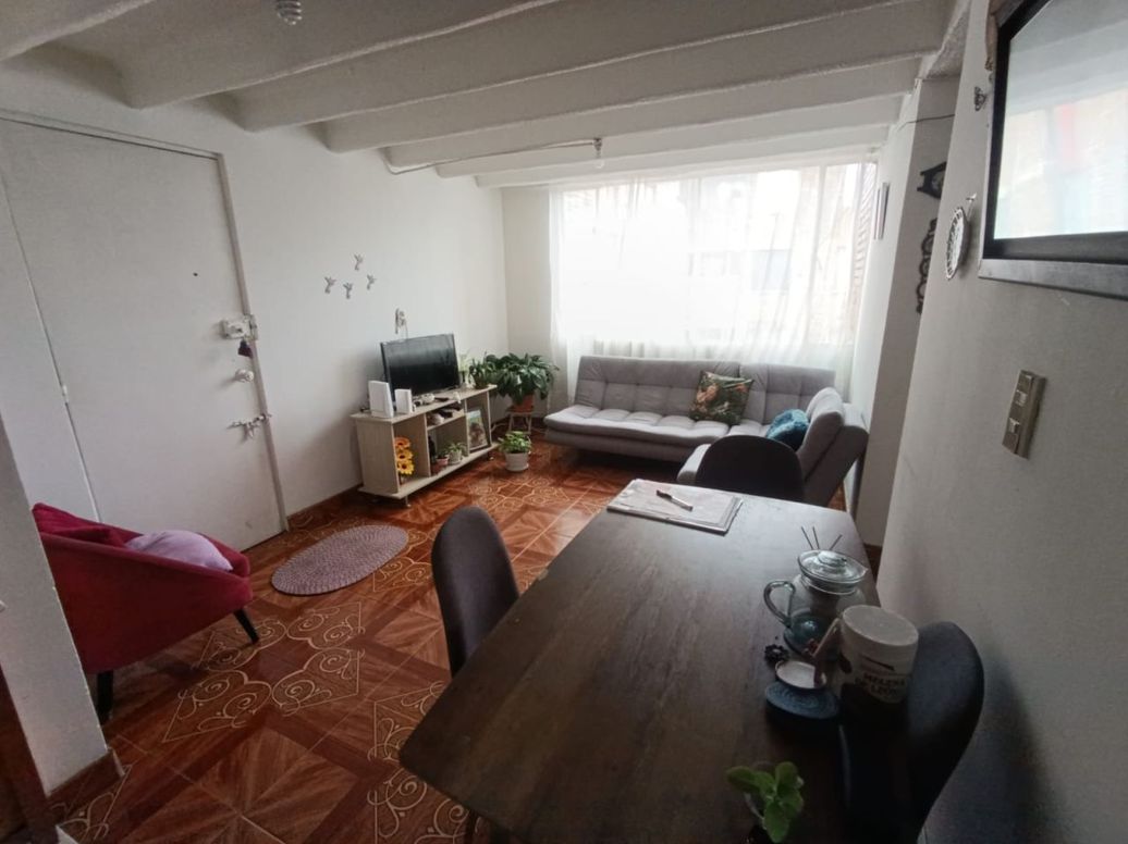 Apartamento de 2 alcobas en venta en Bosque De Kenndy, Bogotá, 48 m² · foto 2 de 18