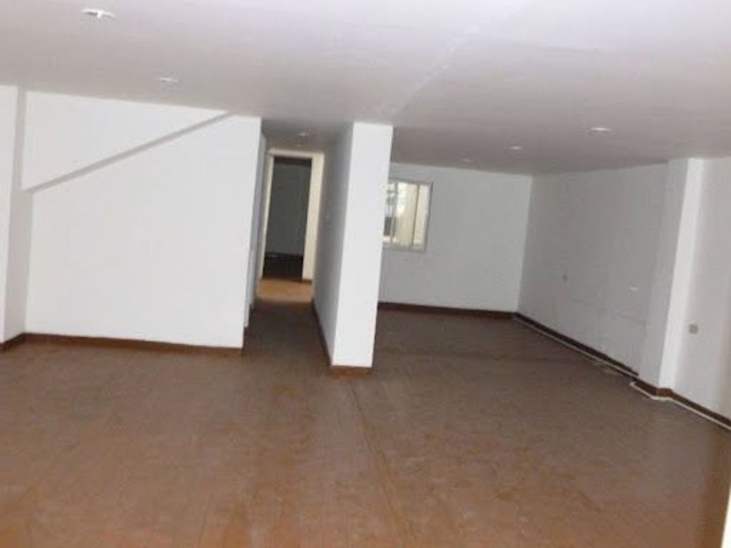 Casa de 5 alcobas en venta en Nuevo Kennedy, Bogotá, 367 m² · foto 13 de 17