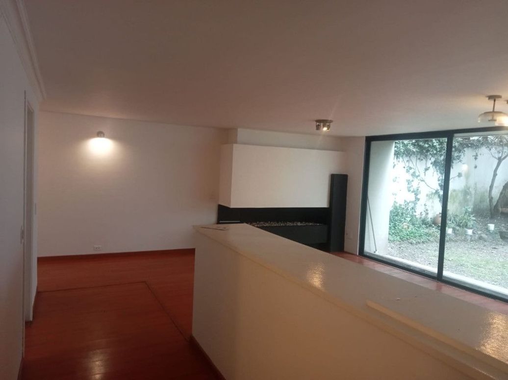 Apartamento de 3 alcobas en venta en La Cabrera, Bogotá, 107 m² · foto 2 de 20