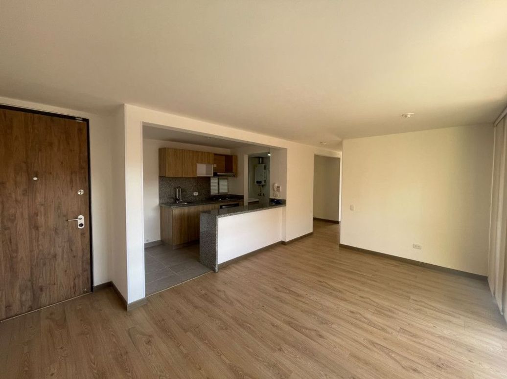 Apartamento de 3 alcobas en venta en El Dorado, Bogotá, 75 m² · foto 5 de 20