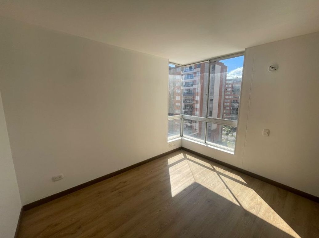Apartamento de 3 alcobas en venta en El Dorado, Bogotá, 75 m² · foto 17 de 20
