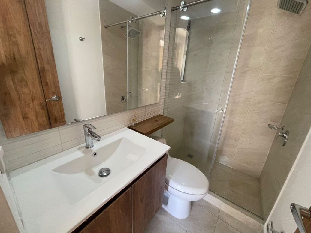 Apartamento de 3 alcobas en venta en El Dorado, Bogotá, 75 m² · foto 15 de 20