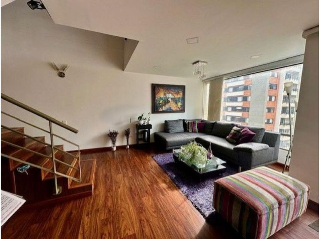 Casa de 4 alcobas en venta en Lago Cordoba, Bogotá, 199 m² · foto 4 de 18