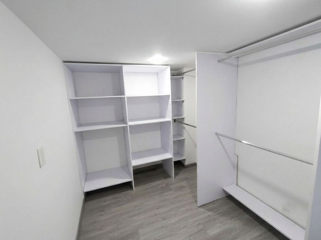Apartaestudio en venta en Simón Bolívar, Bogotá, 24 m² · foto 7 de 18