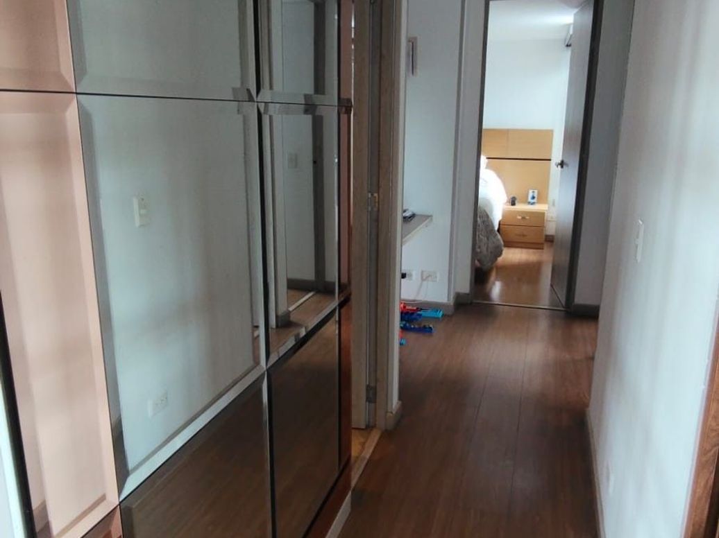 Apartamento de 3 alcobas en venta en Ub. Castilla, Bogotá, 73 m² · foto 8 de 20