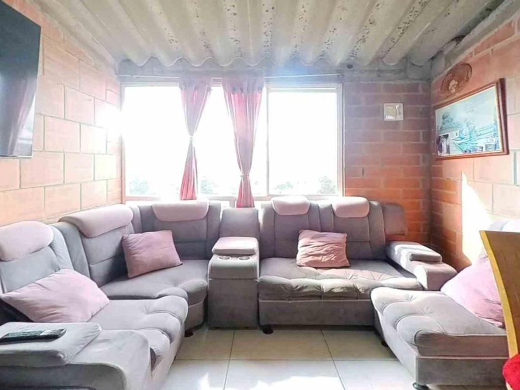 Apartamento de 3 alcobas en venta en Las Margaritas, Bogotá, 57 m² · foto 3 de 20
