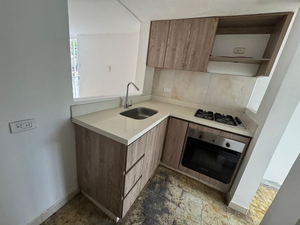 SE ALQUILA CASA EN SAN JUDAS 4 HABITACIONES en arriendo en San Judas Tadeo I