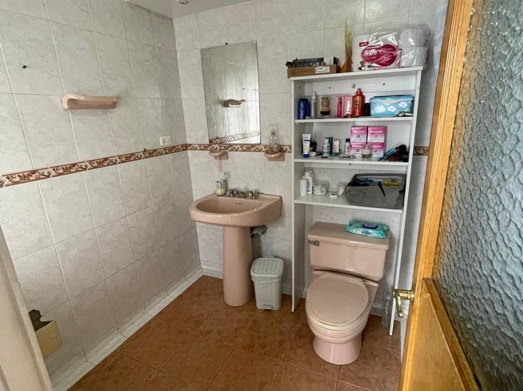 Casa de 6 alcobas en venta en Autopista Medellin, Bogotá, 72 m² · foto 16 de 20