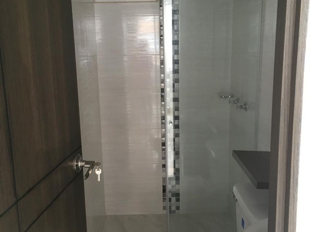 Apartamento de 3 alcobas en venta en El Triángulo, Bogotá, 43 m² · foto 10 de 11