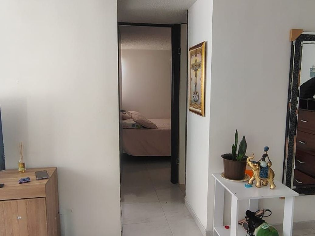 Apartamento de 2 alcobas en venta en Rafael Escamilla, Bogotá, 42 m² · foto 5 de 13