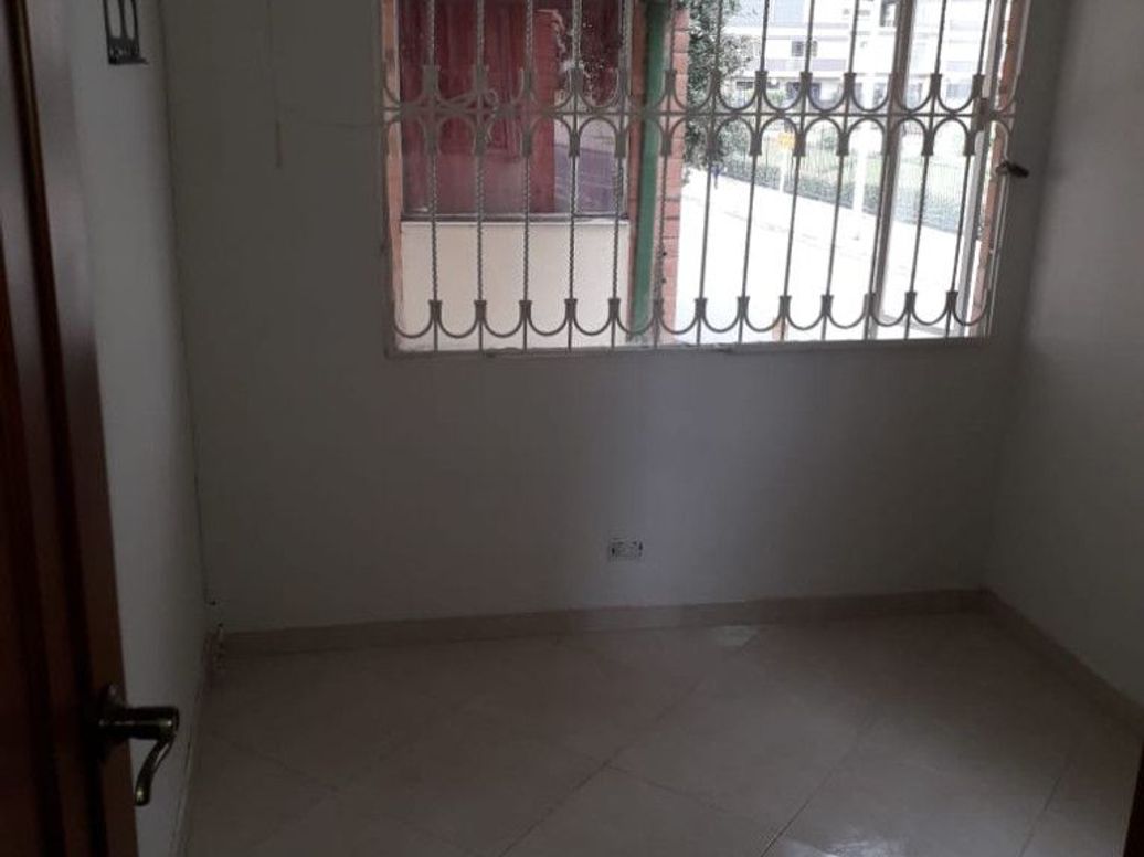 Casa de 3 alcobas en venta en Cantalejo, Bogotá, 70 m² · foto 4 de 13