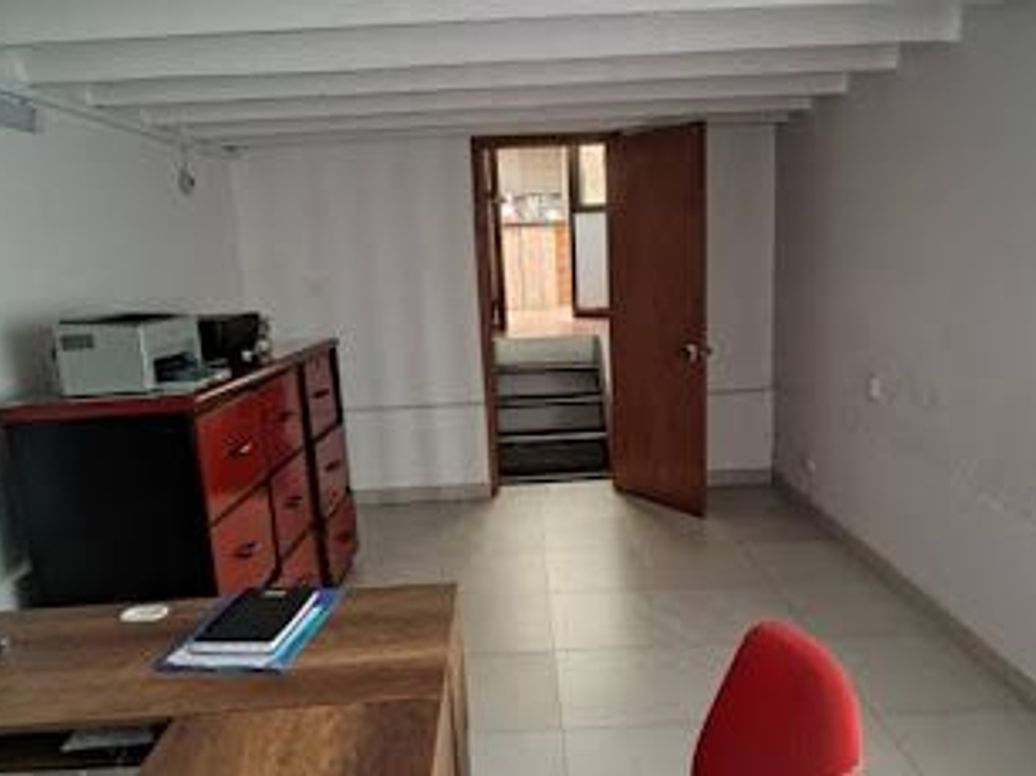 Casa de 4 alcobas en venta en Mónaco, Bogotá, 335 m² · foto 14 de 20