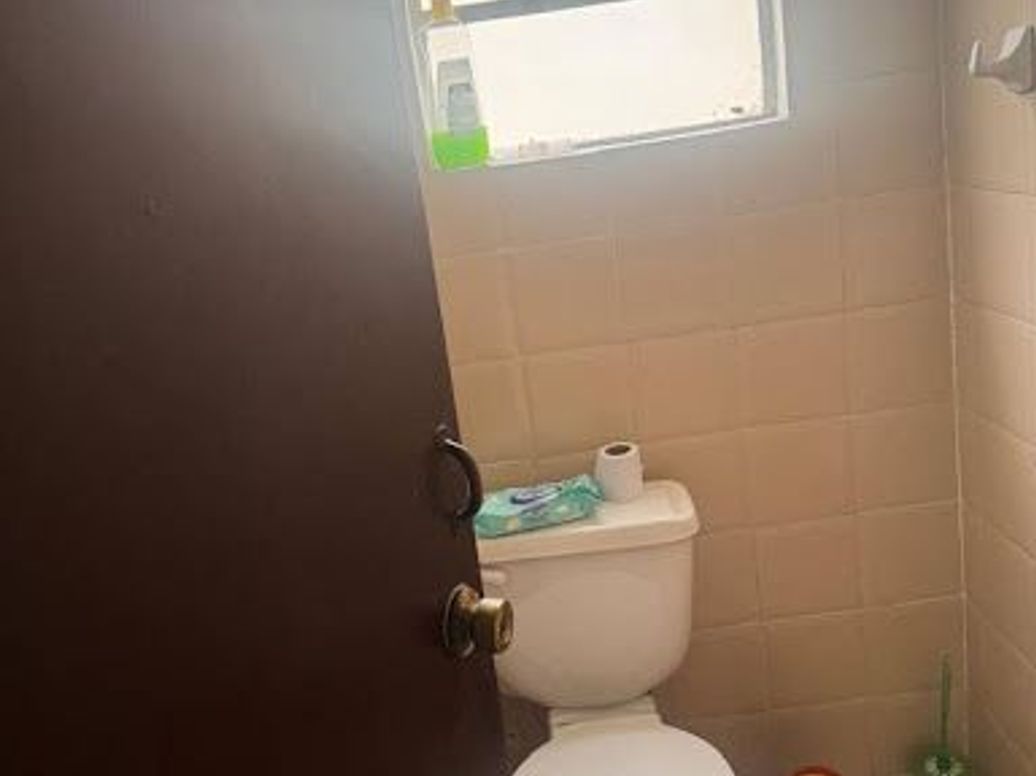 Casa de 6 alcobas en venta en San Felipe, Bogotá, 380 m² · foto 8 de 20