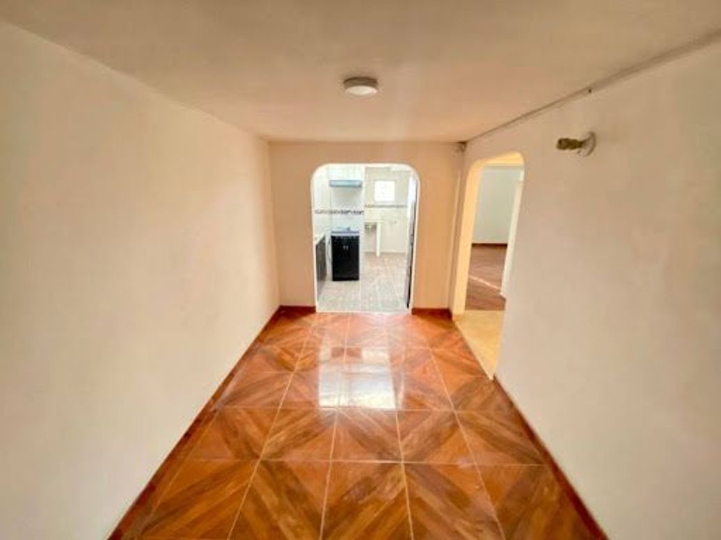 Casa de 5 alcobas en venta en Santa Isabel, Bogotá, 220 m² · foto 7 de 20
