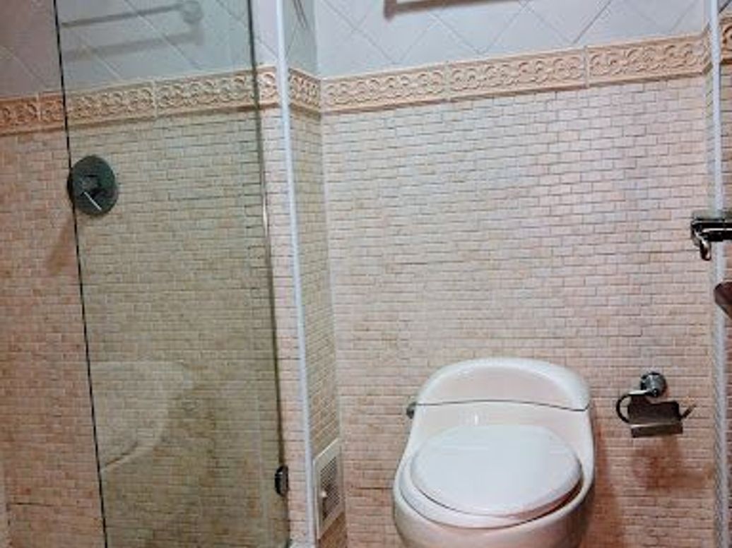 Apartamento de 3 alcobas en venta en Santa Barbara Central, Bogotá, 163 m² · foto 12 de 20