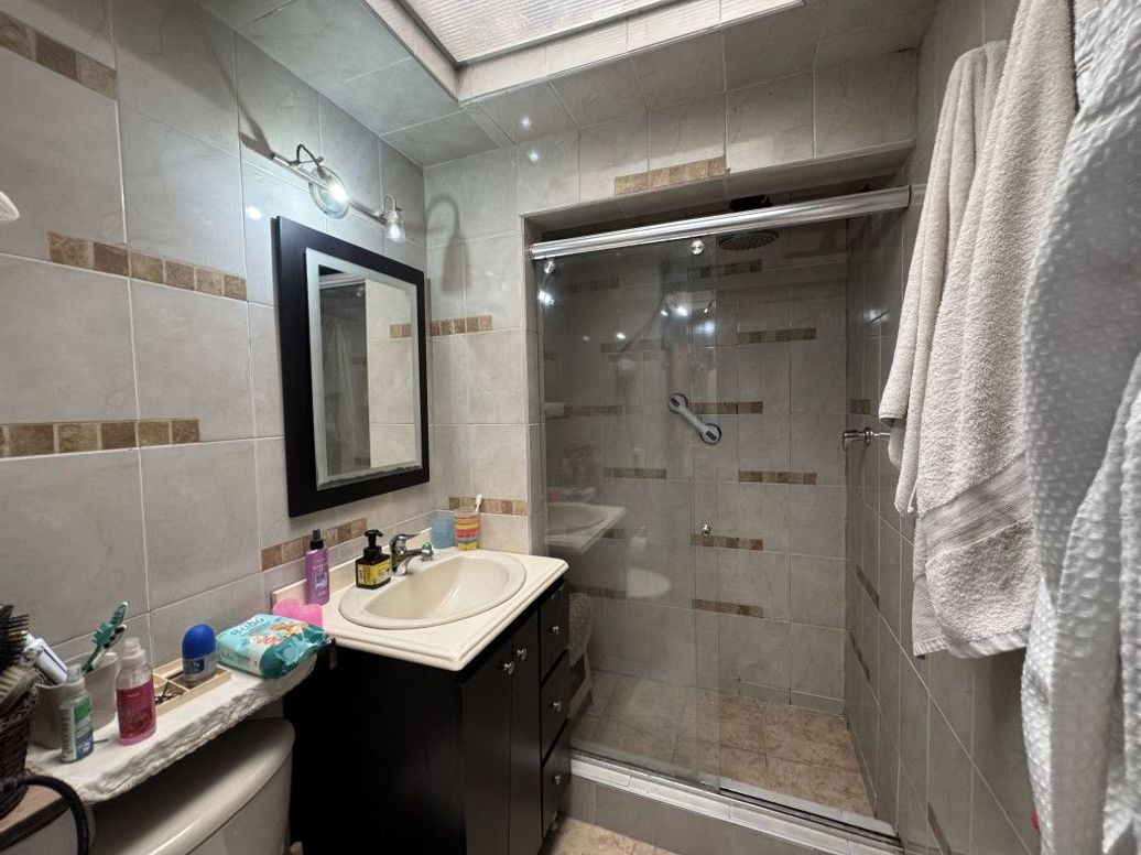 Casa de 3 alcobas en venta en Alcalá, Bogotá, 194 m² · foto 10 de 17