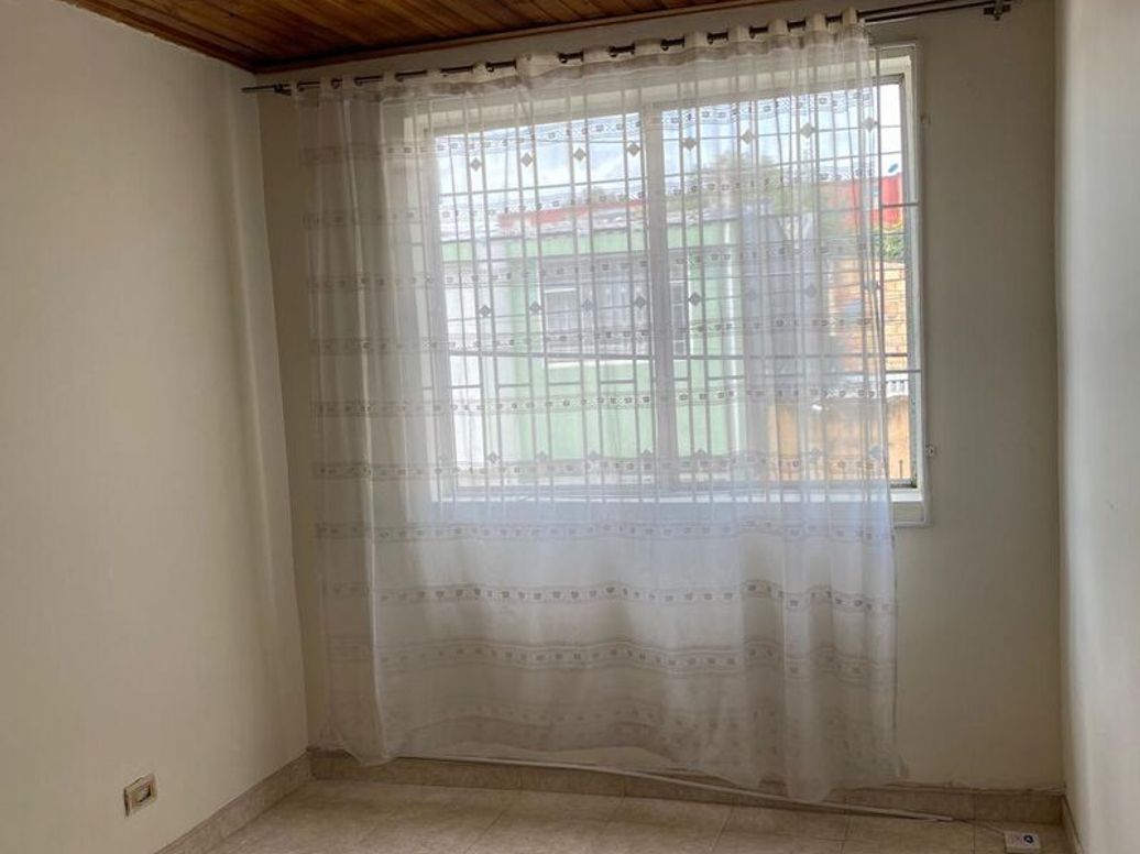 Casa de 3 alcobas en venta en Ub. Ciudadela Colsubsidio, Bogotá, 143 m² · foto 9 de 10