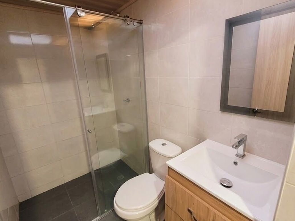 Casa de 4 alcobas en venta en La Almería, Bogotá, 182 m² · foto 12 de 12