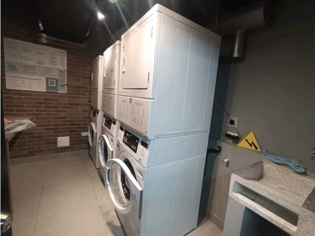 Apartaestudio en venta en Cedritos, Bogotá, 21 m² · foto 11 de 17