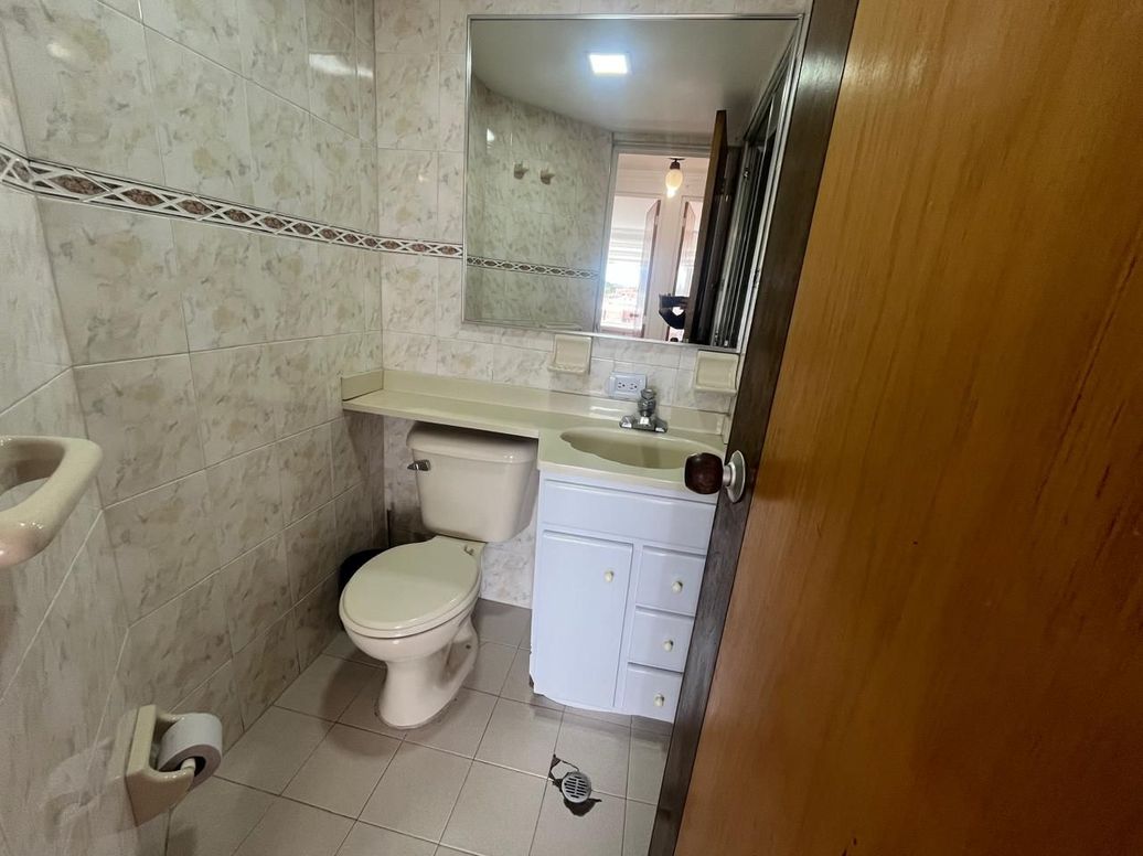 Apartamento de 3 alcobas en venta en Mazurén, Bogotá, 88 m² · foto 17 de 20