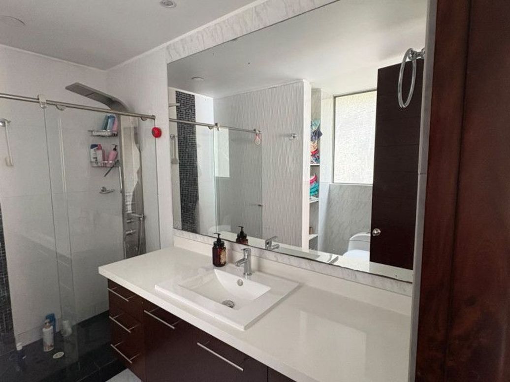 Apartamento de 3 alcobas en venta en La Acanada, Bogotá, 170 m² · foto 16 de 18