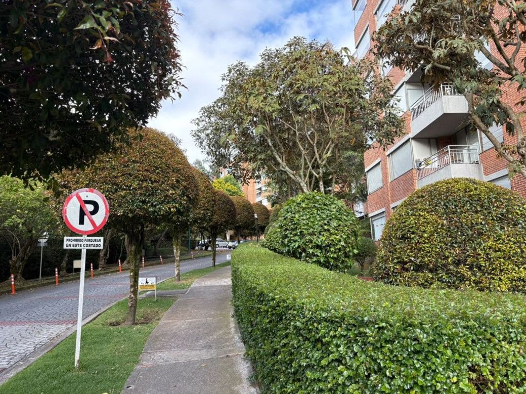 Apartamento de 3 alcobas en venta en La Acanada, Bogotá, 170 m² · foto 14 de 18