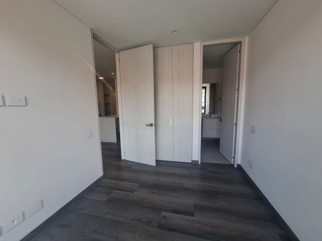 Apartamento de 2 alcobas en venta en Antiguo Country, Bogotá, 72 m² · foto 3 de 20