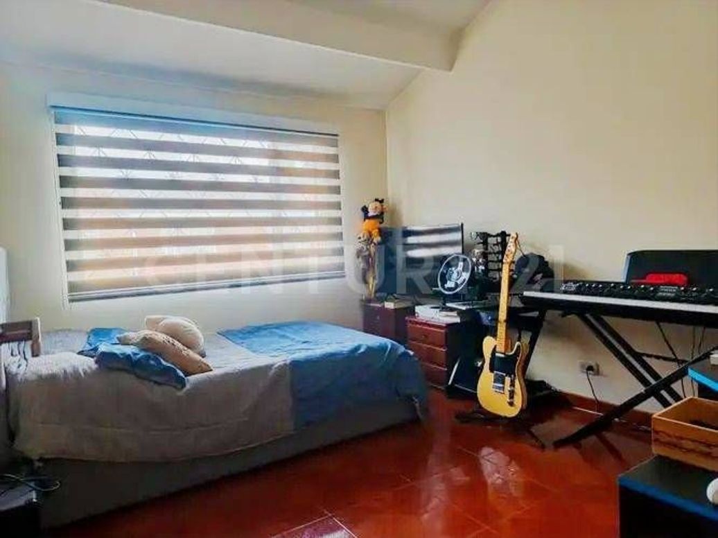 Casa de 5 alcobas en venta en Modelia, Bogotá, 245 m² · foto 8 de 16
