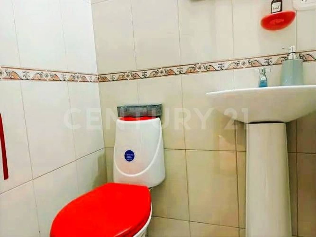 Casa de 5 alcobas en venta en Modelia, Bogotá, 245 m² · foto 12 de 16