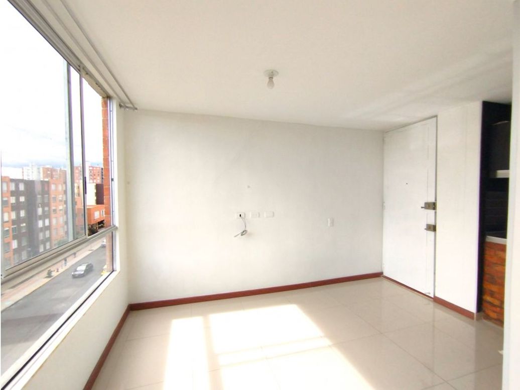 Apartaestudio en venta en Engativá, Bogotá, 39 m² · foto 8 de 20