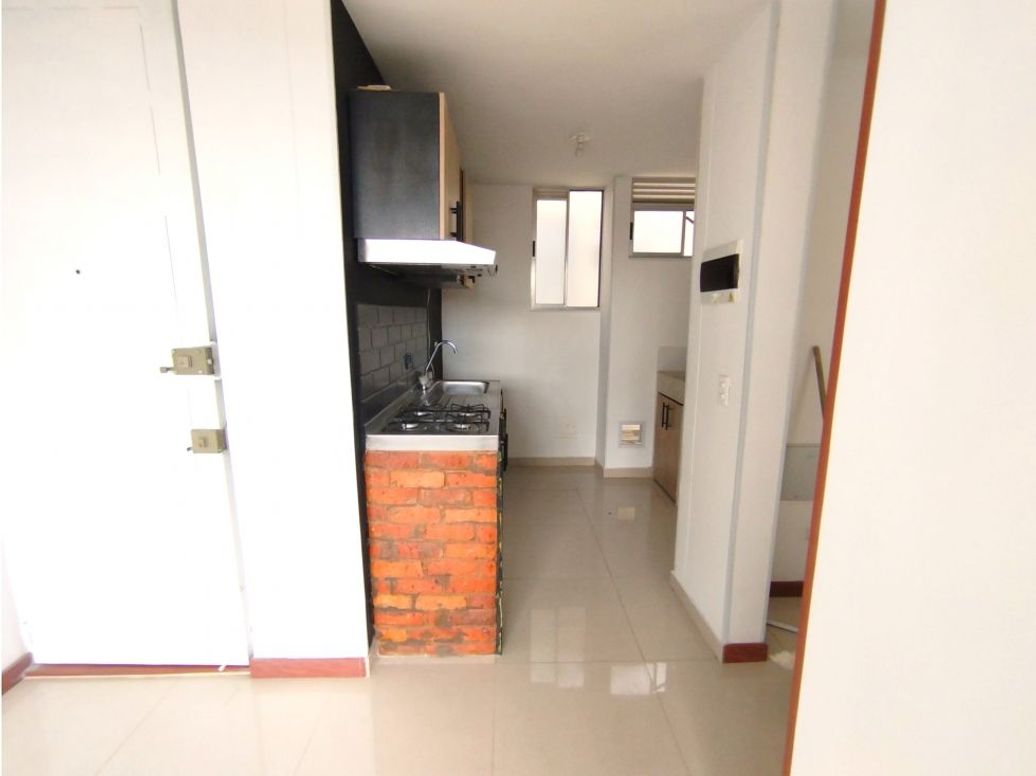 Apartaestudio en venta en Engativá, Bogotá, 39 m² · foto 9 de 20