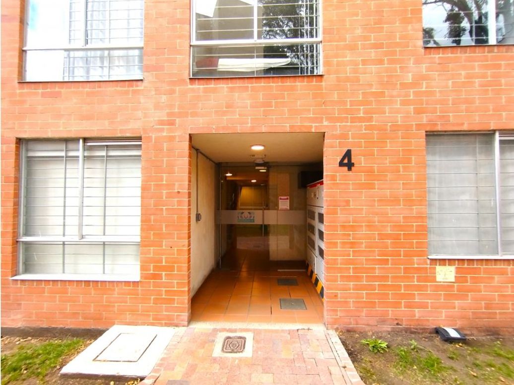 Apartaestudio en venta en Engativá, Bogotá, 39 m² · foto 3 de 20
