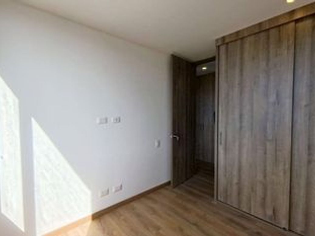 Apartamento de 3 alcobas en venta en Montevideo, Bogotá, 73 m² · foto 14 de 20