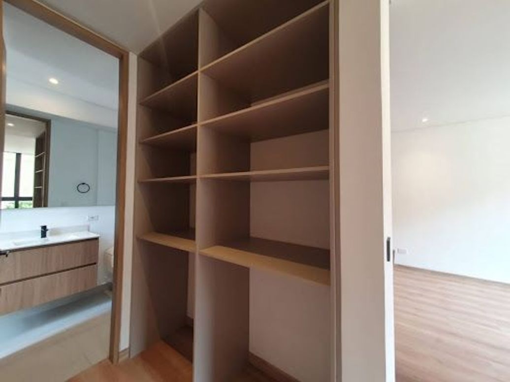 Apartaestudio en venta en Chico Norte Iii, Bogotá, 44 m² · foto 12 de 20