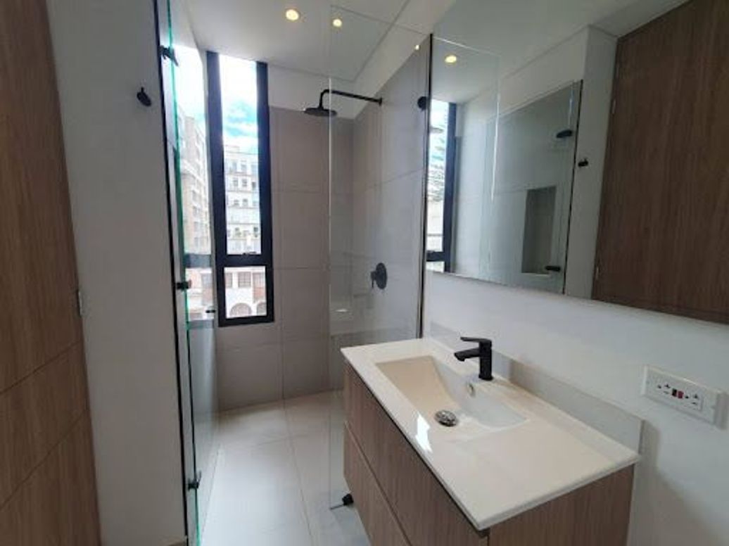 Apartaestudio en venta en Chico Norte Iii, Bogotá, 44 m² · foto 15 de 20