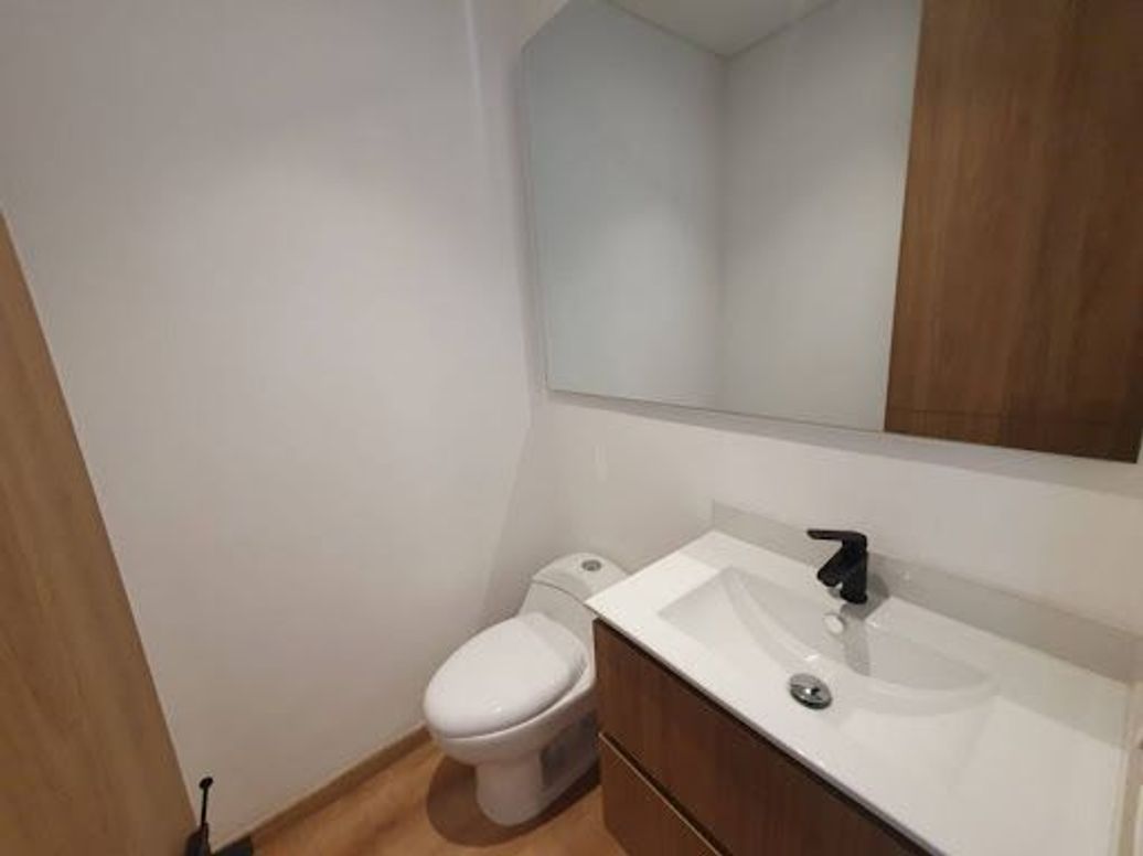 Apartaestudio en venta en Chico Norte Iii, Bogotá, 44 m² · foto 16 de 20