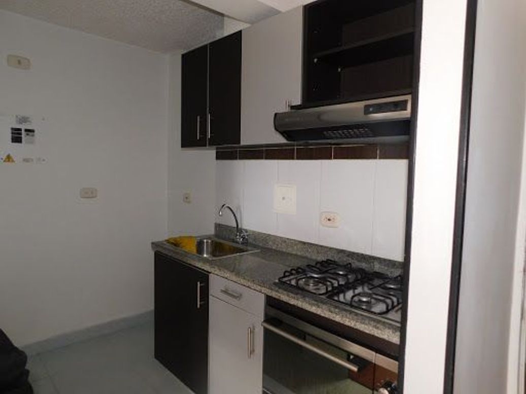 Apartamento de 2 alcobas en venta en Pinar De Suba, Bogotá, 37 m² · foto 8 de 9