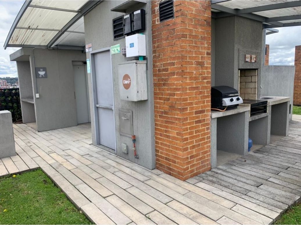 Apartamento de 2 alcobas en venta en Cedritos, Bogotá, 69 m² · foto 18 de 20
