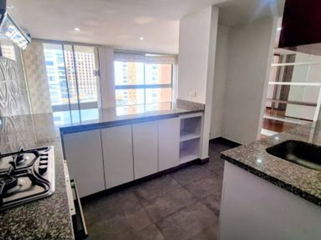 Apartamento de 3 alcobas en venta en San Jose De Usaquen, Bogotá, 103 m² · foto 8 de 20