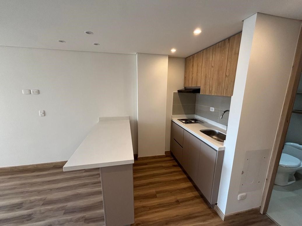 Apartaestudio en venta en Fontibón, Bogotá, 35 m² · foto 6 de 10