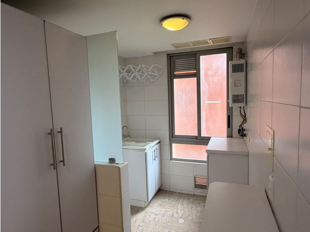 Apartamento de 3 alcobas en venta en Lago Cordoba, Bogotá, 130 m² · foto 16 de 20