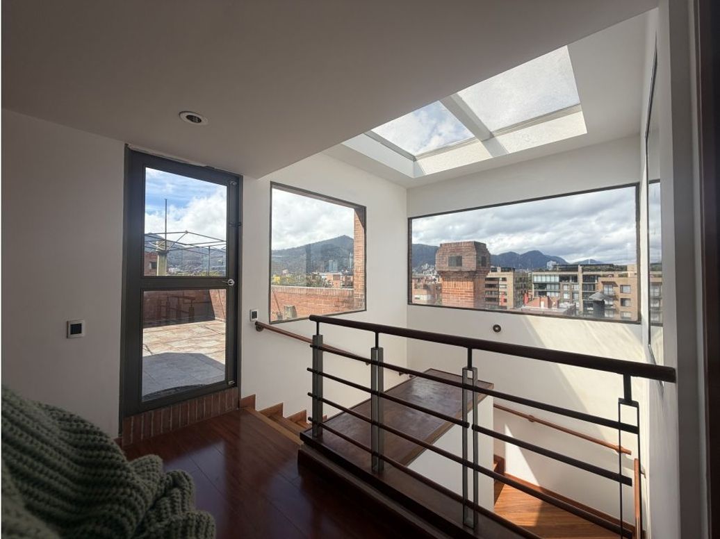 Apartamento de 4 alcobas en venta en Santa Barbara, Bogotá, 380 m² · foto 16 de 20