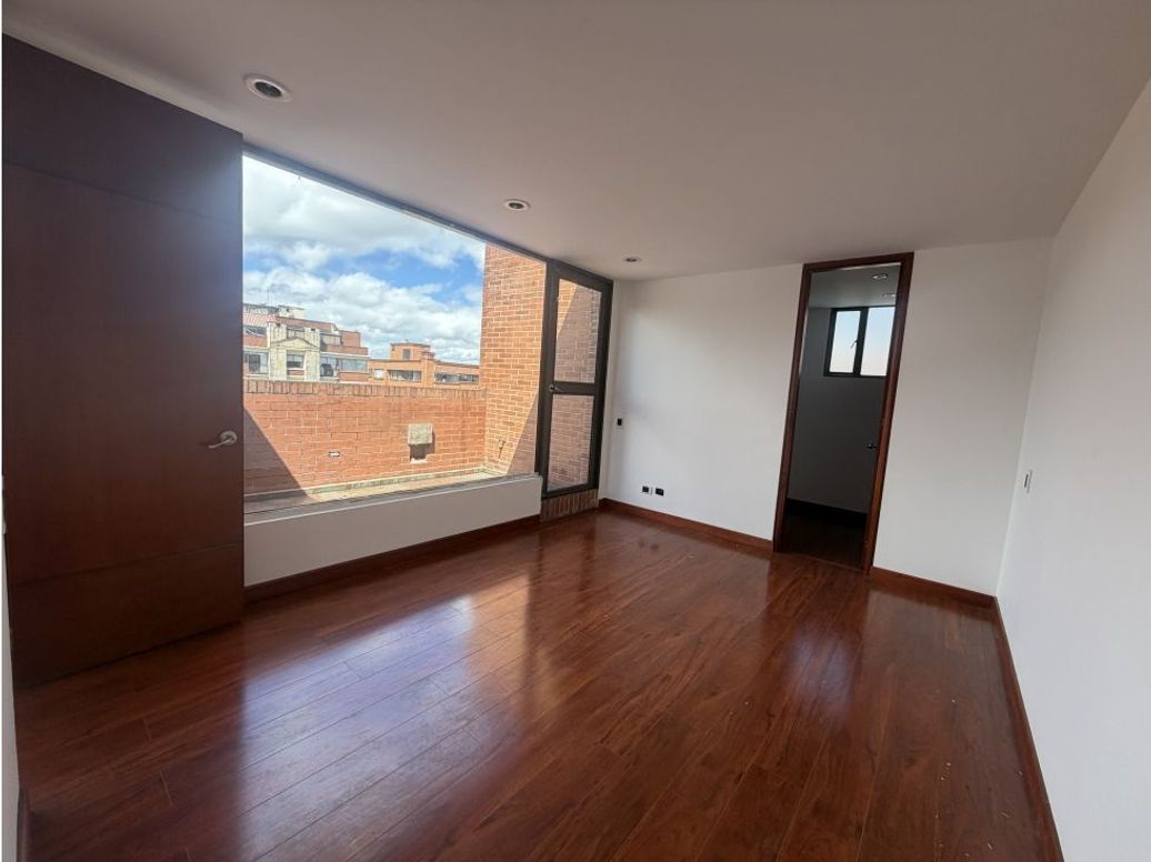 Apartamento de 4 alcobas en venta en Santa Barbara, Bogotá, 380 m² · foto 20 de 20