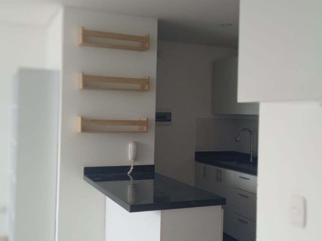 Apartamento de 2 alcobas en venta en Chapinero Central, Bogotá, 43 m² · foto 11 de 14