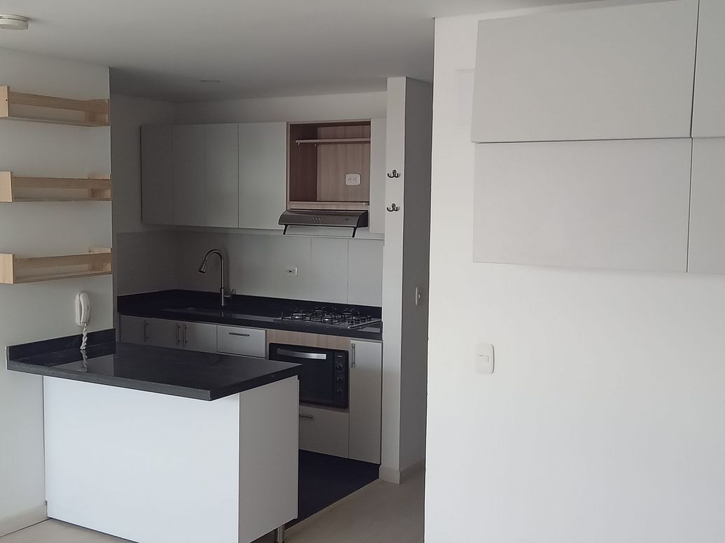 Apartamento de 2 alcobas en venta en Chapinero Central, Bogotá, 43 m² · foto 7 de 14