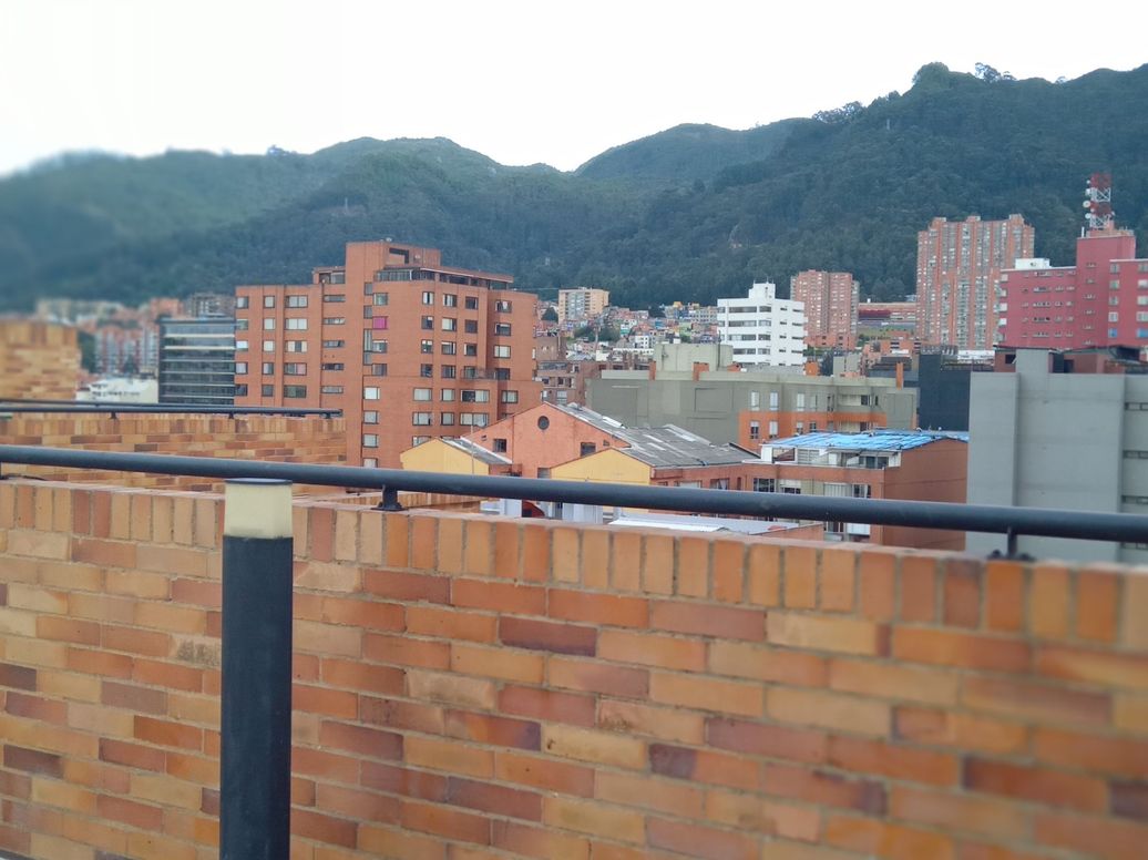 Apartamento de 1 alcoba en venta en Chapinero Central, Bogotá, 44 m² · foto 2 de 14