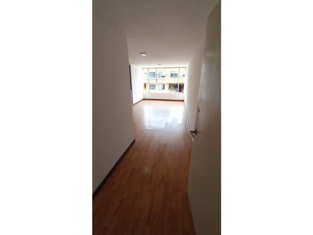 Apartamento de 2 alcobas en venta en Modelia Occidental, Bogotá, 57 m² · foto 6 de 20